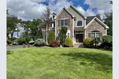 1 Hartman Ct, Clark Township, NJ 07066 - Photo 3