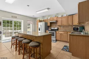 1 Hartman Ct, Clark Township, NJ 07066 - Photo 37