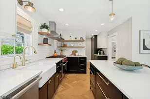 2 Columbus Ave, Montclair, NJ 07042 - Photo 15