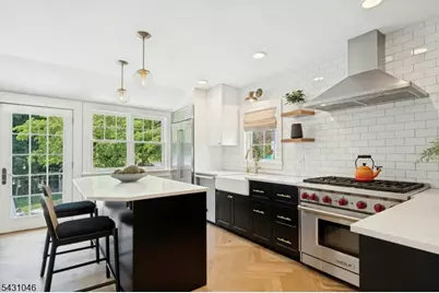2 Columbus Ave, Montclair, NJ 07042 - Photo 17