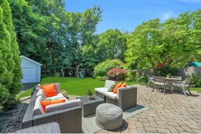 2 Columbus Ave, Montclair, NJ 07042 - Photo 37