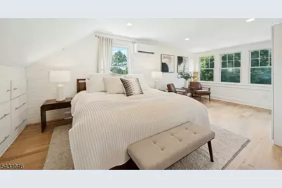 2 Columbus Ave, Montclair, NJ 07042 - Photo 29
