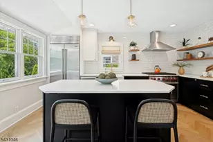 2 Columbus Ave, Montclair, NJ 07042 - Photo 13