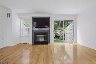 23 Rushmore Ln, Allamuchy Township, NJ 07840 - Photo 5