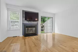 23 Rushmore Ln, Allamuchy Township, NJ 07840 - Photo 7