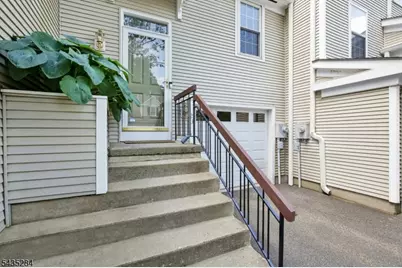 23 Rushmore Ln, Allamuchy Township, NJ 07840 - Photo 3