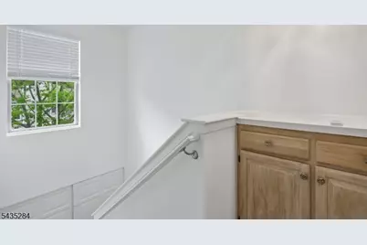 23 Rushmore Ln, Allamuchy Township, NJ 07840 - Photo 21