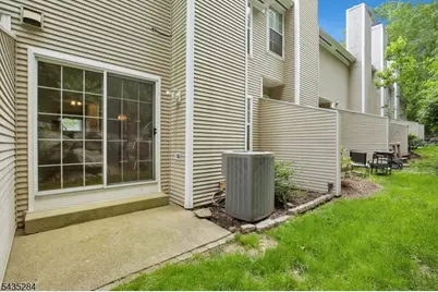 23 Rushmore Ln, Allamuchy Township, NJ 07840 - Photo 29