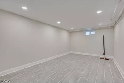 311 W 3rd Ave, Roselle, NJ 07203 - Photo 33