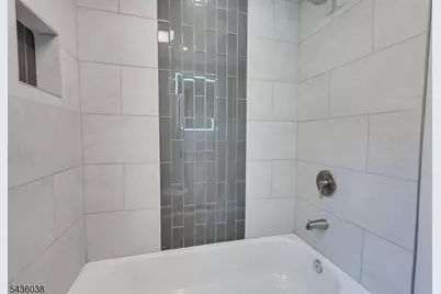 311 W 3rd Ave, Roselle, NJ 07203 - Photo 27