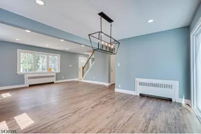 311 W 3rd Ave, Roselle, NJ 07203 - Photo 15