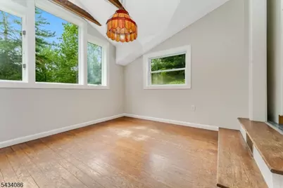 10 Lynnfield Ter, Lopatcong Township, NJ 08865 - Photo 15