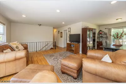 33 Lincoln Ave, Vernon, NJ 07462 - Photo 7