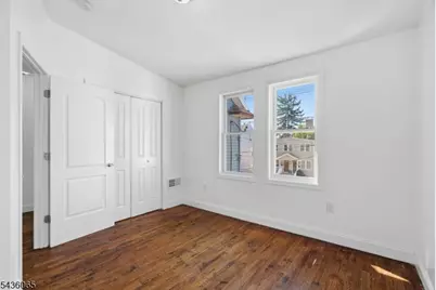 118 W 2nd St, Clifton, NJ 07011 - Photo 19