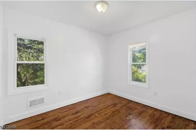 118 W 2nd St, Clifton, NJ 07011 - Photo 27