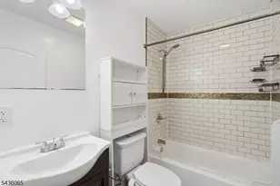 118 W 2nd St, Clifton, NJ 07011 - Photo 23