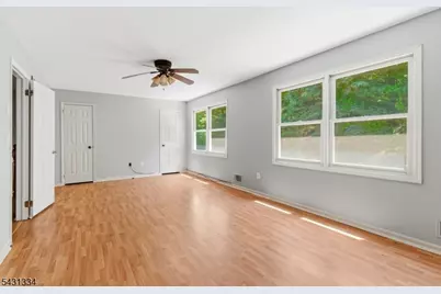 6 Carriage Ln, Sparta Township, NJ 07871 - Photo 15