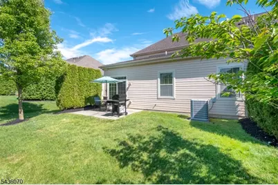 21 Sylvia St, Lopatcong Township, NJ 08865 - Photo 27