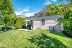 21 Sylvia St, Lopatcong Township, NJ 08865 - Photo 27