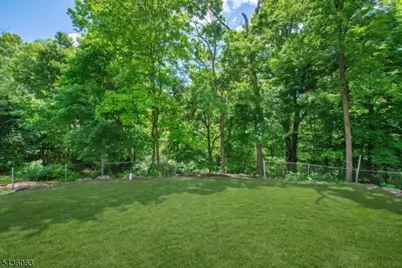 8 Shawondasee Rd, Vernon, NJ 07422 - Photo 39