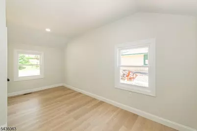 8 Shawondasee Rd, Vernon, NJ 07422 - Photo 21