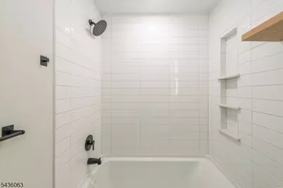 8 Shawondasee Rd, Vernon, NJ 07422 - Photo 27