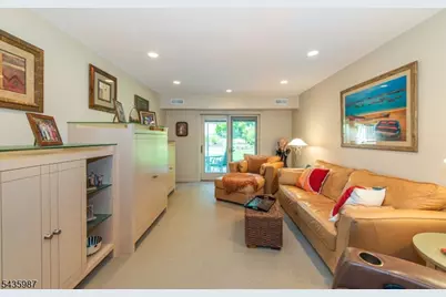 22 Woodbine Trl, Parsippany, NJ 07054 - Photo 29