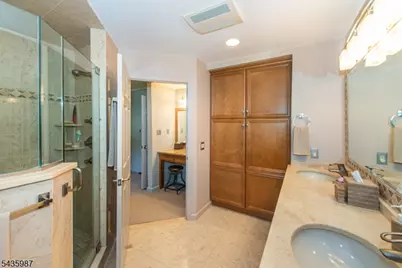 22 Woodbine Trl, Parsippany, NJ 07054 - Photo 21