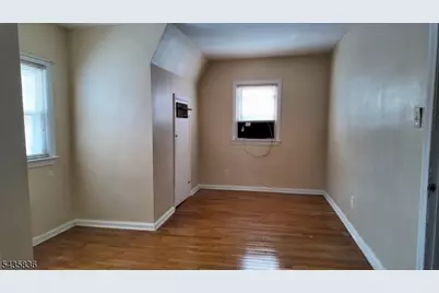305-307 Sanford Ave #3, Newark, NJ 07106 - Photo 5