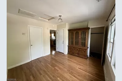 305-307 Sanford Ave #3, Newark, NJ 07106 - Photo 3