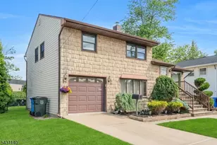 11 Kilmer Dr, Woodbridge Township, NJ 07067 - Photo 1