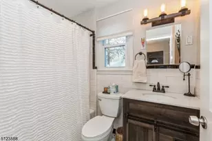 2436 Mountain Ave, Scotch Plains Township, NJ 07076 - Photo 13