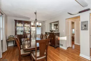 2436 Mountain Ave, Scotch Plains Township, NJ 07076 - Photo 9