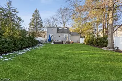 2436 Mountain Ave, Scotch Plains Township, NJ 07076 - Photo 31