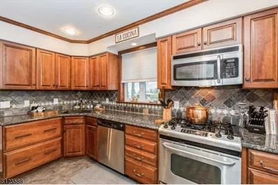 2436 Mountain Ave, Scotch Plains Township, NJ 07076 - Photo 15