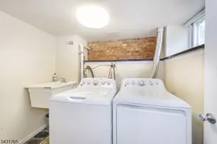 294 Claremont Ave, Montclair, NJ 07042 - Photo 37