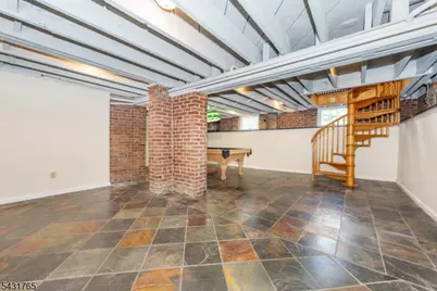 294 Claremont Ave, Montclair, NJ 07042 - Photo 35