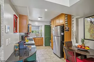 272-276 Walnut St, Newark, NJ 07105 - Photo 9