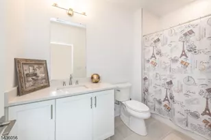 18 Flower Horn Blvd, Randolph Township, NJ 07869 - Photo 25
