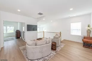 18 Flower Horn Blvd, Randolph Township, NJ 07869 - Photo 21