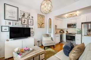 463 1st St, Hoboken, NJ 07030 - Photo 3