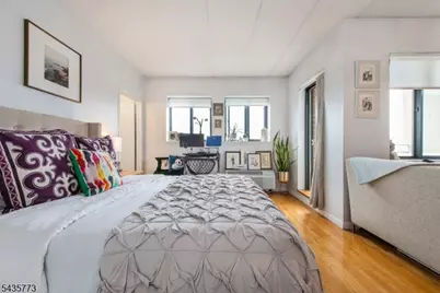 463 1st St #5A, Hoboken, NJ 07030 - Photo 11
