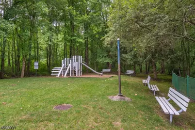69 Heritage Ct, Montville Township, NJ 07082 - Photo 19