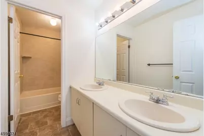 69 Heritage Ct, Montville Township, NJ 07082 - Photo 17