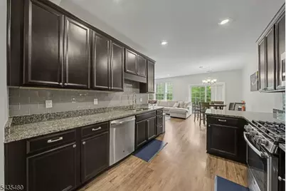 411 Parkview Lane, Rockaway Township, NJ 07866 - Photo 13