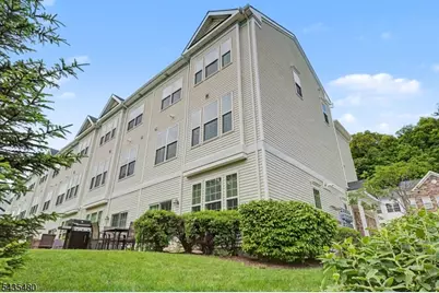 411 Parkview Lane, Rockaway Township, NJ 07866 - Photo 35