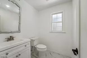 14 Witkowski Way, Wayne, NJ 07470 - Photo 17