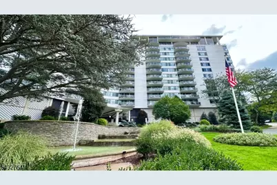 1 Claridge Dr Apt #1000, Verona, NJ 07044 - Photo 1