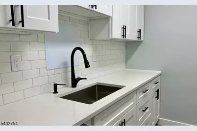1 Claridge Dr Apt #1000, Verona, NJ 07044 - Photo 3
