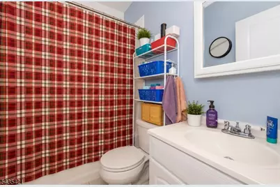 21-23 Fitzherbert Street, Bloomfield, NJ 07003 - Photo 15